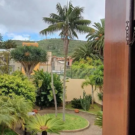 Espectacular Casa Con Jardín La Casa De Nena * La Laguna (Tenerife)