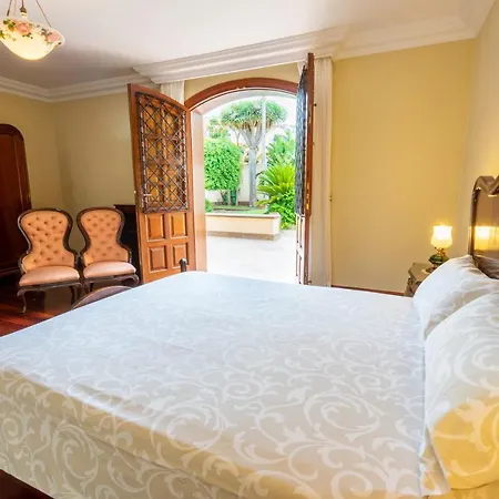 Espectacular Casa Con Jardín La Casa De Nena *